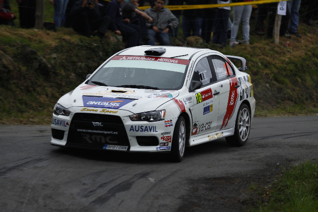 Senra-Vázquez comenzarían el Campeonato de España con problemas tras abandonar en Cantabria por rotura de motor